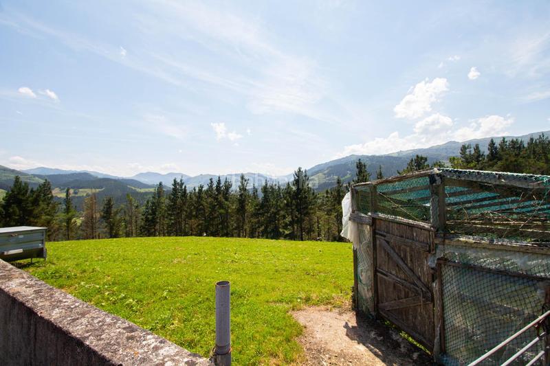 Foto 4c8ee126-7176-4288-bf94-a0dfff462e25. Casa baserri con 9.000 metos de terreno en Markina - Xemein