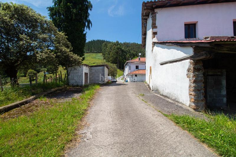 Foto e5b46ee3-4697-49c5-935b-590089297924. Casa baserri con 9.000 metos de terreno en Markina - Xemein