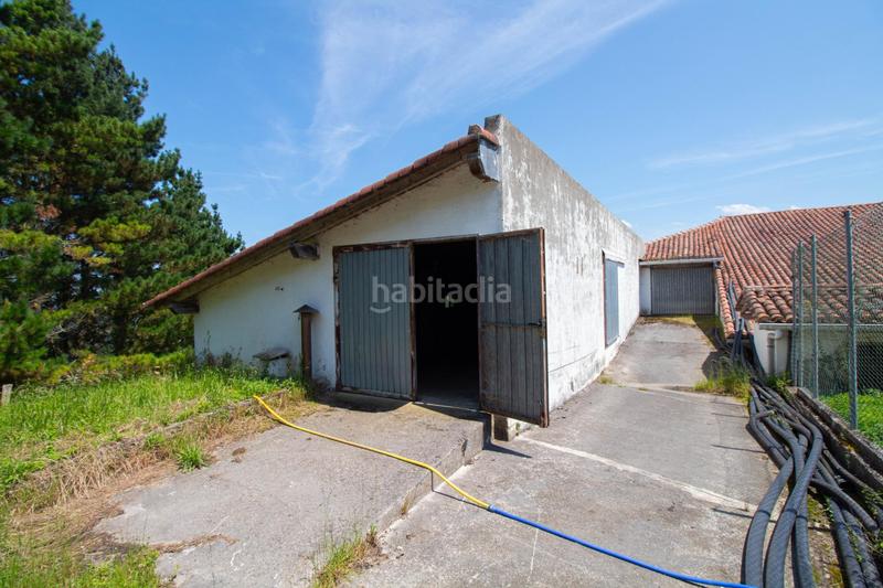 Foto eea44f36-61af-42ec-938c-3c131076ca8a. Casa baserri con 9.000 metos de terreno en Markina - Xemein
