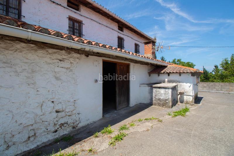 Foto f222c2a3-cdca-4e5c-a2a2-9a55a36e3304. Casa baserri con 9.000 metos de terreno en Markina - Xemein
