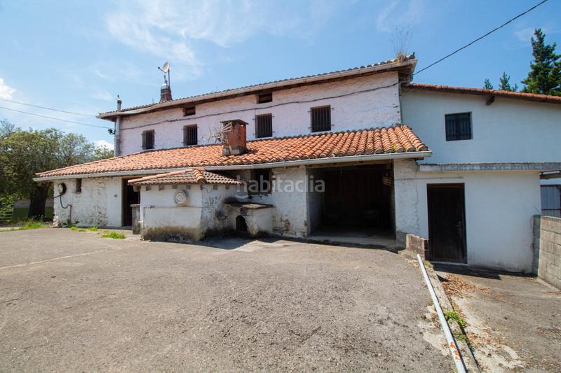 Foto f835397b-78f0-41d0-ab43-99869fcc8a57. Casa baserri con 9.000 metos de terreno en Markina - Xemein