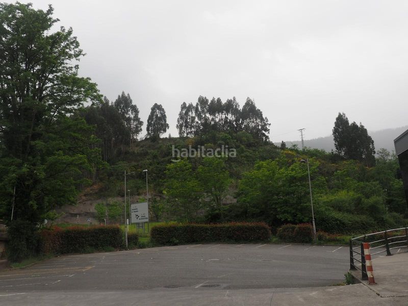 Foto b15e0827-2074-4d1d-a171-28d8e501a799. Local comercial a Alonsotegi