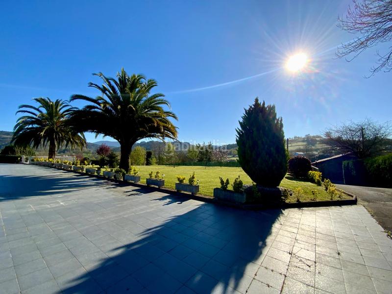 Foto ed95fba5-6754-4db3-bb7a-254824ea19ff. Casa espectacular villa con piscina rodeada de naturaleza en Laukiz