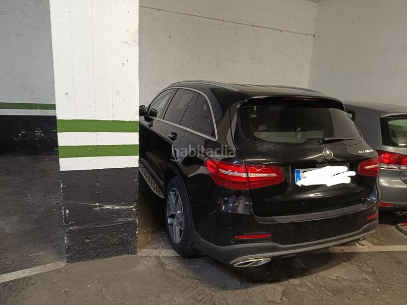 Foto 365319e2-d262-45dc-a695-b611da46fa68. Aparcament cotxe a San Pedro de Deusto - La Ribera Bilbao