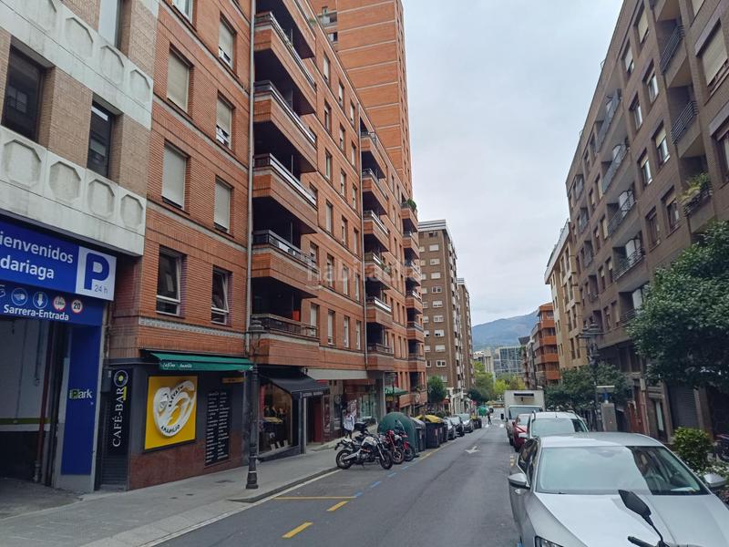 Foto 3c8a7ad4-8ca9-4bfa-8953-1be4bd03c8a1. Aparcament cotxe a San Pedro de Deusto - La Ribera Bilbao