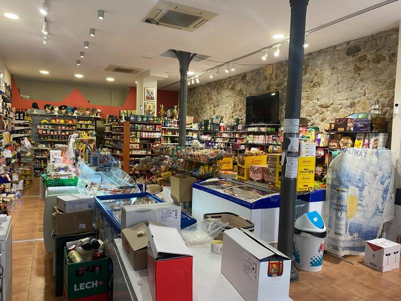 Foto fbfec2da-fa98-47a4-a849-3a9b6406fa12. Local comercial a Zabalburu Bilbao