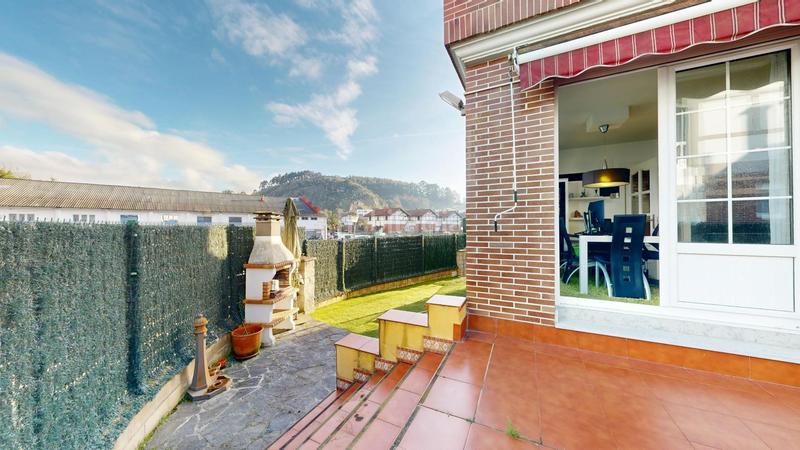 Foto 031d9b76-d8f2-4059-98e8-10742003752b. Casa adossada amb calefacció aparcament a Samano Castro - Urdiales