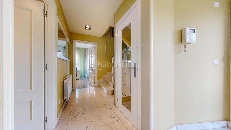 Foto dcae260f-b5a6-40dd-aed6-01a73518e9fd. Casa adossada amb calefacció aparcament a Samano Castro - Urdiales