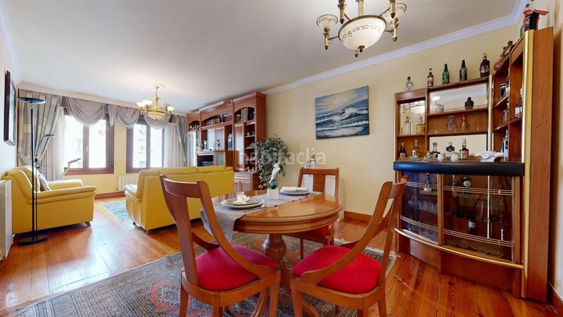 Foto 06cf4c0e-9b9c-4110-91c2-1417d2c6f470. Piso  segregable en el ensanche en Ensanche - Moyua - Diputación Bilbao