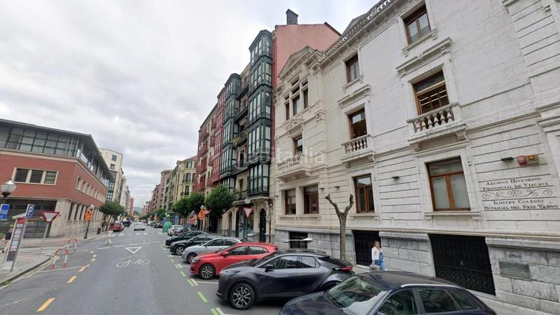 Foto c24f924a-c98d-4d34-a190-8a2224873660. Appartamento con riscaldamento in Ensanche - Moyua - Diputación Bilbao