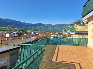 Pis  Calle asprilla. Piso en villasana con impresionante terraza