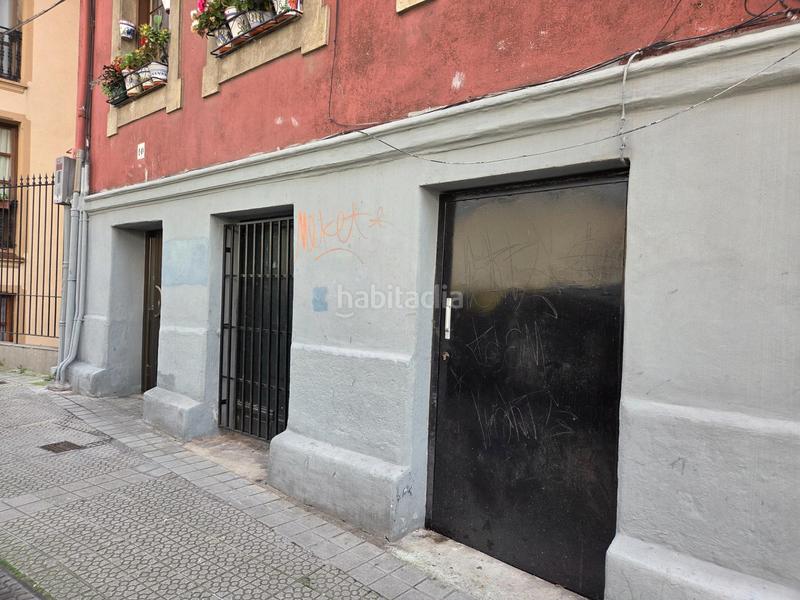 Foto ffac0cb9-c07e-4f67-bbb4-990a3f8a0c51. Local comercial local en el casco vejo en Casco Viejo Bilbao