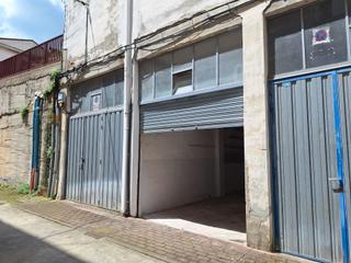 Parking coche  Calle sta. maría-villasana. Garaje cerrado en villasana de mena tu espacio ideal!