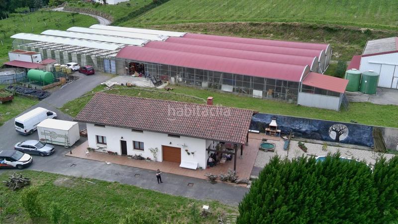 Foto 7654e1a6-3afe-4e59-abb1-cb9a62c3e33d. Chalet exclusiva explotación agrícola en venta 15 hectáreas de producción y privacidad absoluta en Mungia