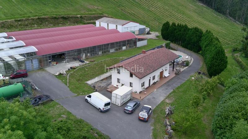 Foto e7b85866-cfe3-47d2-97cb-c03ca9dd8d63. Chalet exclusiva explotación agrícola en venta 15 hectáreas de producción y privacidad absoluta en Mungia