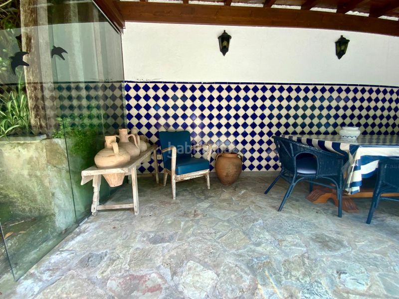 Foto 0c4d871d-8142-44ca-8d61-00ee46c80621. Casa amb calefacció aparcament a Arnuero