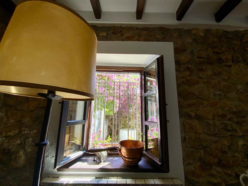 Foto a25fba81-e726-4a51-bdb9-e96448c9a3e3. Casa amb calefacció aparcament a Arnuero