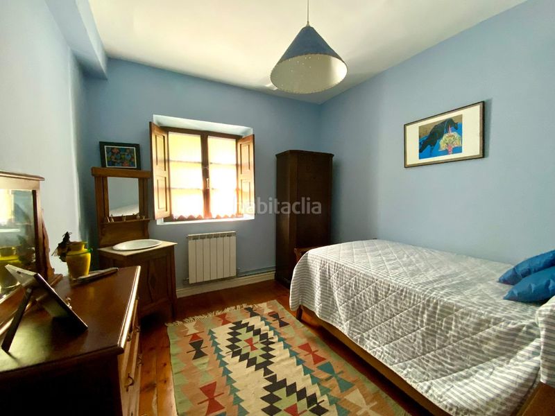 Foto abc8213d-f0b4-49d7-b3d4-0cdba7b63c58. Casa amb calefacció aparcament a Arnuero