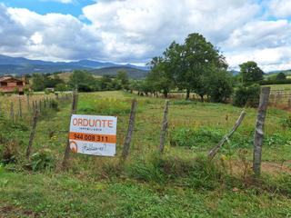 Terreno residenziale in Valle de Mena. Terreno con parte urbana y parte rústica en siones