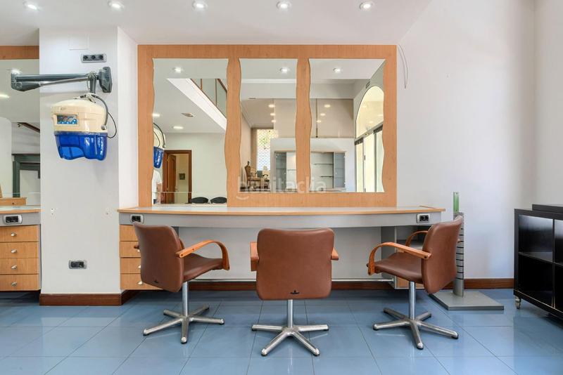 Foto 9bd60fa7-722d-4e12-86b7-fe3a0cdec60c. Local comercial a Centro Portugalete