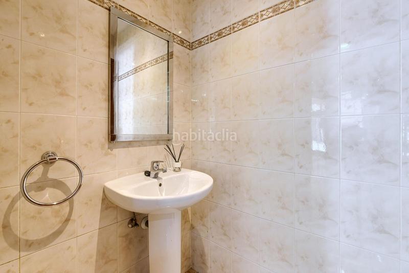 Foto e0d1385f-4a79-42b0-a83b-b7d7fc8ba0ae. Local comercial a Centro Portugalete