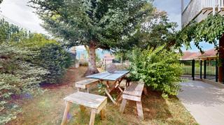 Pis  Calle los rollos. Fabuloso piso con jardín