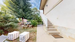 Appartement  Calle los rollos. Fabuloso piso con jardín