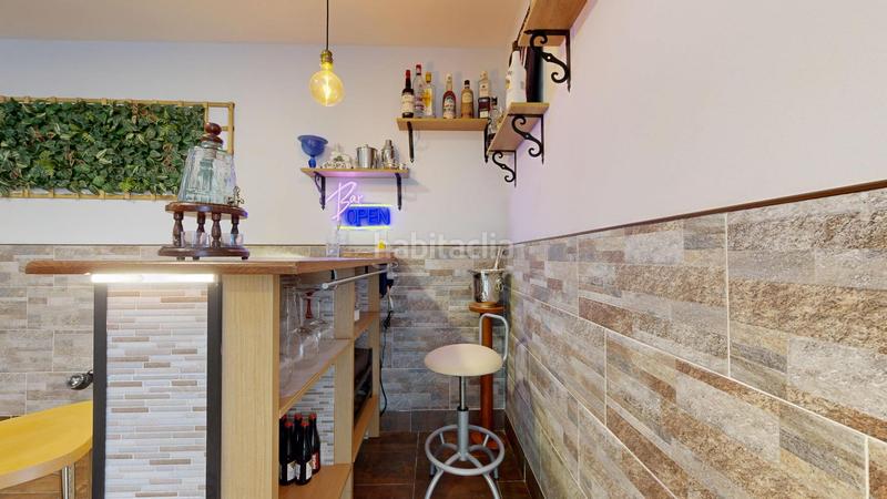 Foto 37645cb2-aed5-43a9-89c8-a4b4594c4d2e. Casa adossada amb calefacció aparcament a San Miguel Basauri