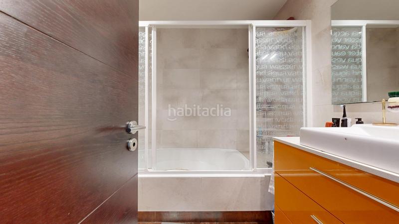 Foto 89836c85-527c-4f93-8a9a-8f9227b352a7. Casa adossada amb calefacció aparcament a San Miguel Basauri