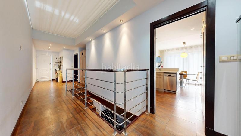 Foto b692d386-c4dd-4056-a1b1-479211d6dd32. Casa adossada amb calefacció aparcament a San Miguel Basauri