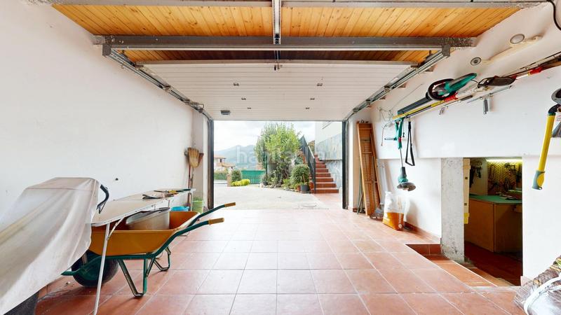 Foto 83c66462-6390-44c1-9ce4-8e5ebdc9ad89. Chalet avec chauffage parking dans Arcentales