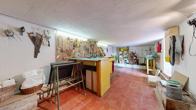 Foto db175415-cf31-4392-8f76-04a9392d6b7e. Chalet avec chauffage parking dans Arcentales