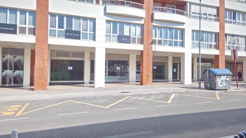 Foto ab89218f-e74f-4db8-bbf4-ff3a95d88a09. Local comercial a Centro Urbano-Hirigunea Leioa