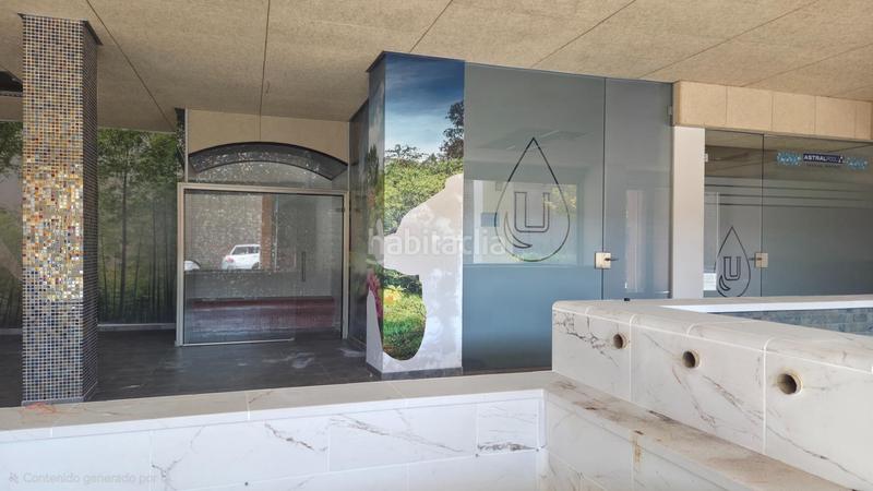 Foto db7c0d99-bd6b-4a0e-8165-4cecd9b704a0. Local comercial a Centro Urbano-Hirigunea Leioa