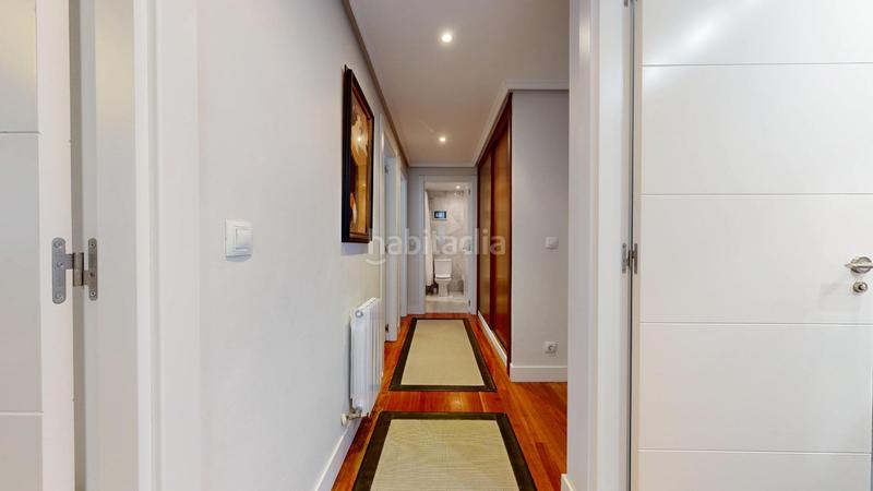 Foto 515cb849-dedc-450e-a04e-d7d41ba920b2. Pis amb calefacció aparcament a San Ignacio-Elorrieta Bilbao