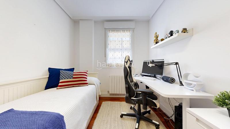 Foto d3cd1a5c-31f5-4be9-869d-3f2e2ff72e1d. Piso  con garaje y trastero en San Ignacio-Elorrieta Bilbao