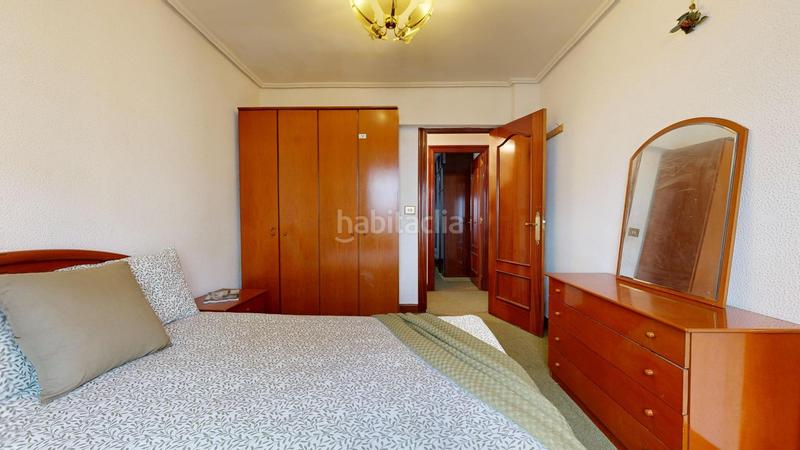 Foto f7a67ca9-35c4-4f6c-8005-20b52fbbd0d8. Piso  exterior en Azeta - Abatxolo Portugalete