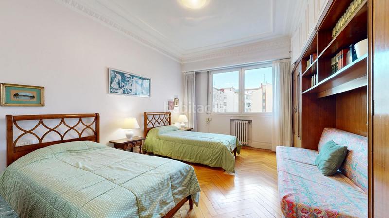 Foto a858a037-3c25-437c-9d36-16464b0b024e. Pis amb calefacció a Sabino Arana-Jesuitas Bilbao