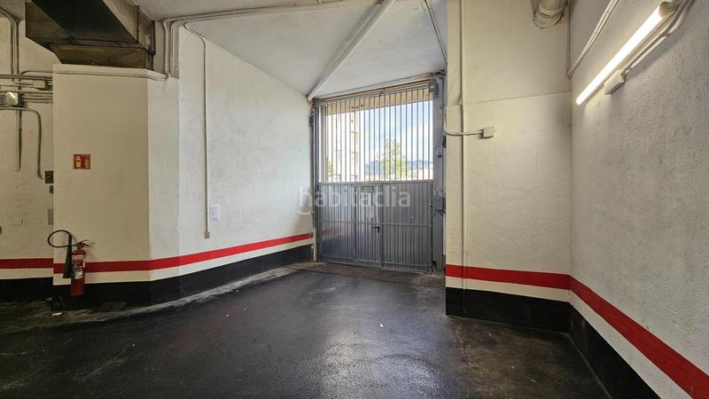 Foto 402c3f38-a3c5-461c-93a2-87dc3914539a. Piso  reformado junto a la estación en San Fransisco Bilbao