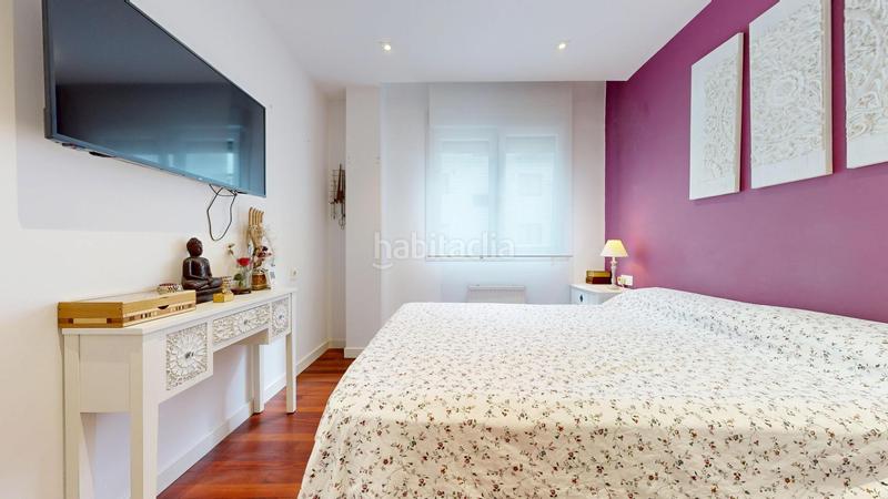 Foto 73b44116-91e1-4557-92c6-e083b9dcfa5b. Piso  reformado junto a la estación en San Fransisco Bilbao