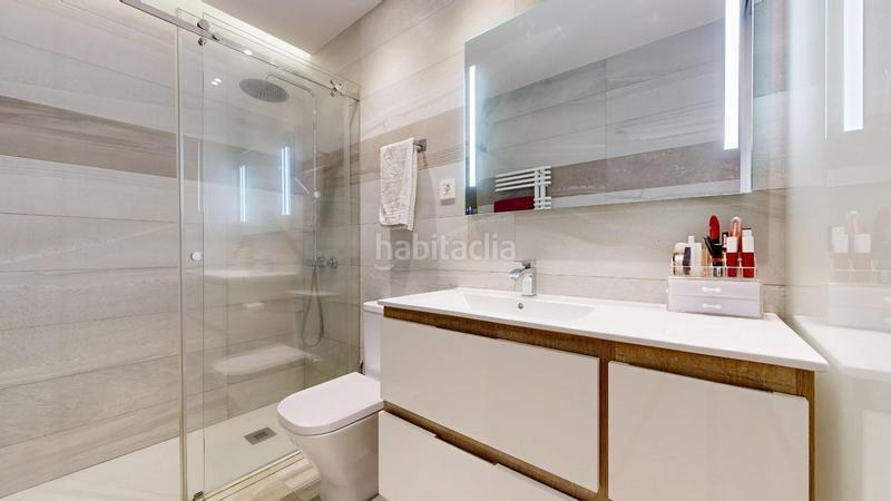 Foto 7b65c4d7-60ef-4010-bf45-77d3c00447a8. Piso  reformado junto a la estación en San Fransisco Bilbao