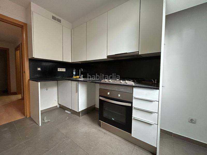 Foto aad1507f-7ca7-497a-a9b4-8f79862b4279. Pis amb calefacció aparcament a Bolueta Bilbao