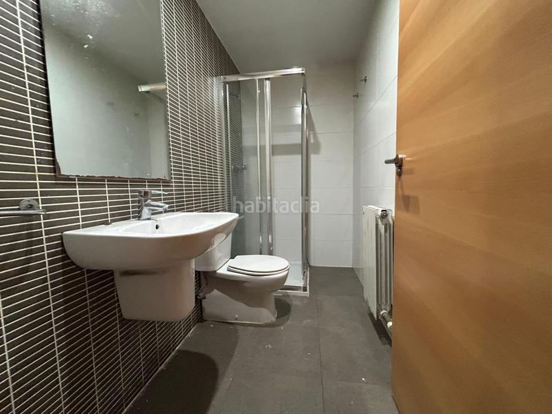 Foto b790b91b-2136-4dfe-b337-d857d6f4b995. Pis amb calefacció aparcament a Bolueta Bilbao