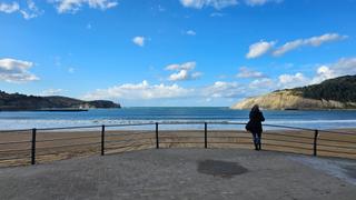 Pis  Calle argiñena. Piso con parking a 5 min de la playa