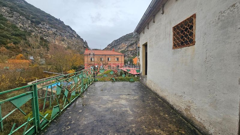 Foto 6e7b0292-5100-4148-ba4e-3308afc9030c. Casa a Oña