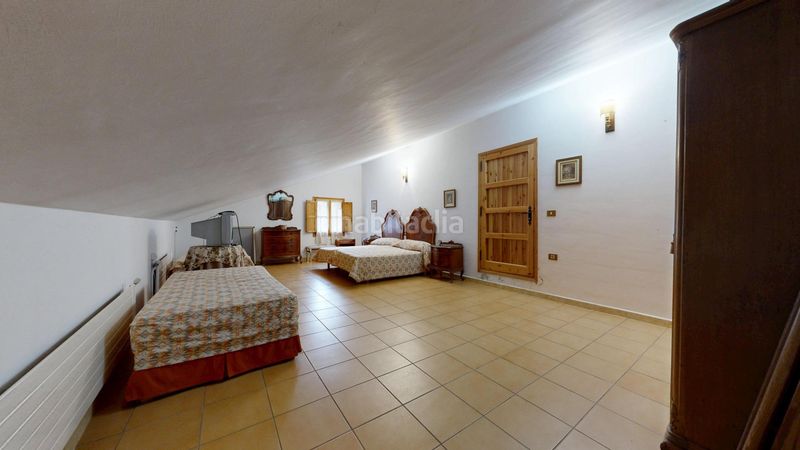 Foto 3d88feaf-c8fa-4017-9e46-6d48610a5dd0. Casa amb calefacció a Peñas de Riglos (Las)