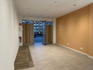 Local Comercial a Calle Eladio Bustamante