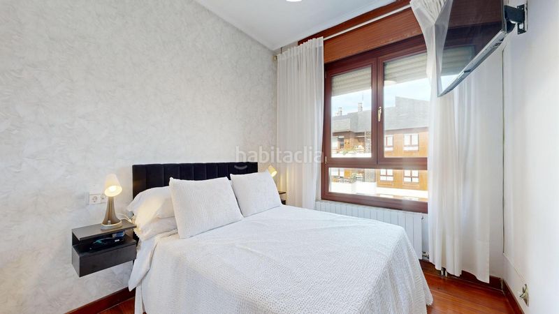 Foto 2cb93ba6-f1c0-4454-8754-4493b34c8757. Pis amb aparcament a Villamonte Getxo
