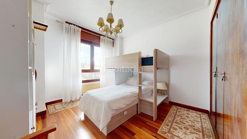 Foto 3d8c99a0-d822-45ed-a024-57fc8edf3d93. Pis amb aparcament a Villamonte Getxo