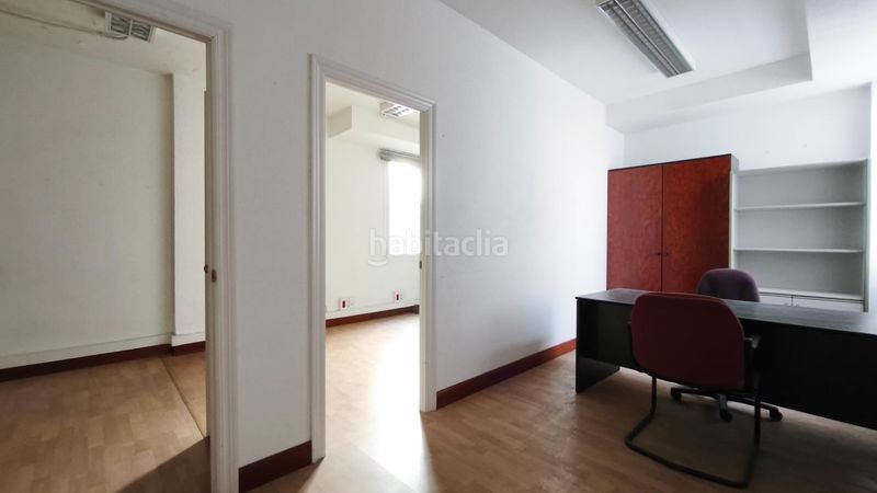 Foto 5c84cc94-ed5f-4e27-a020-90d3d1e419b4. Miete büro in Plaza Circular Bilbao